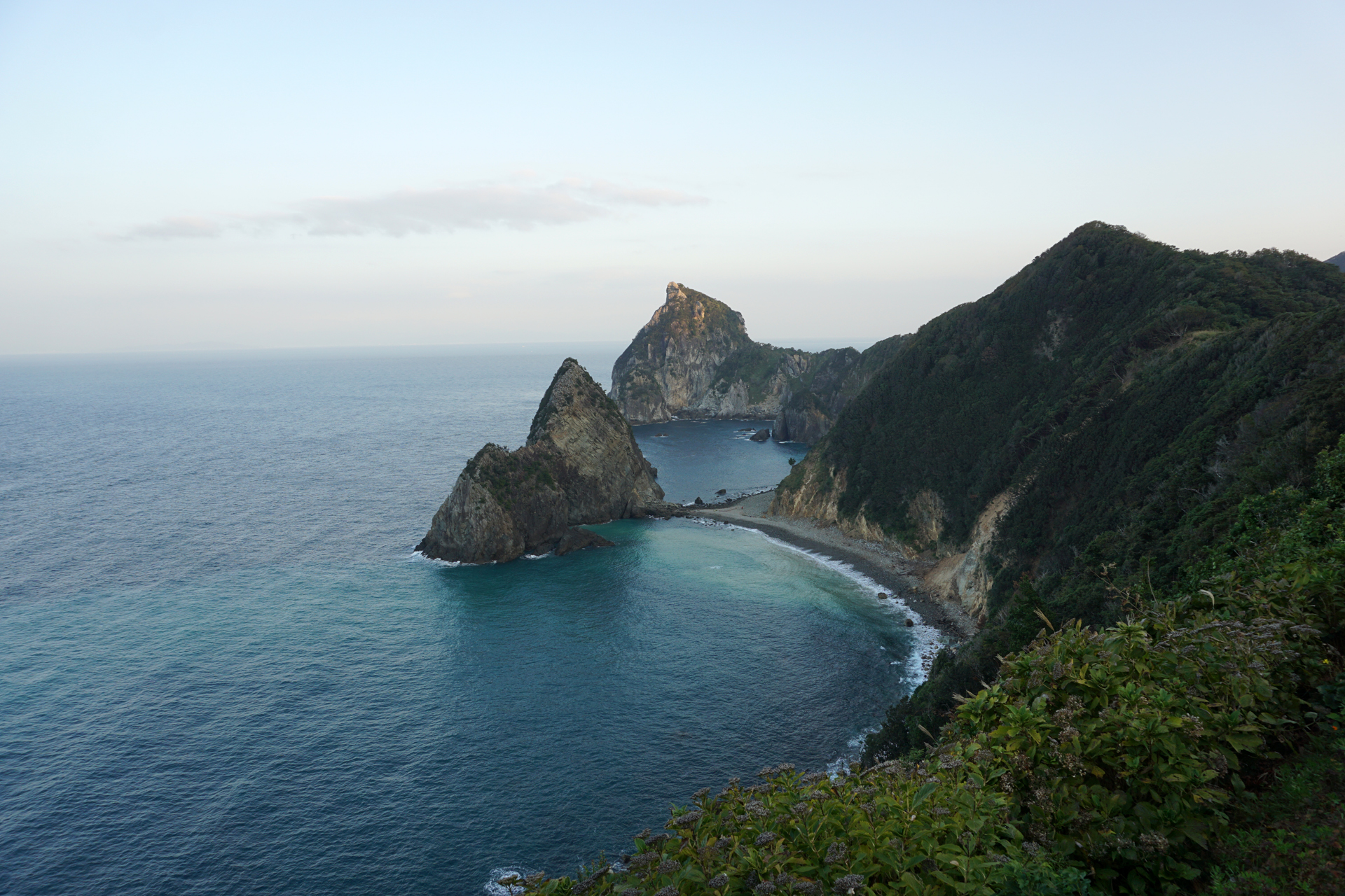 雲見 夕陽と潮騒の岬オートキャンプ場